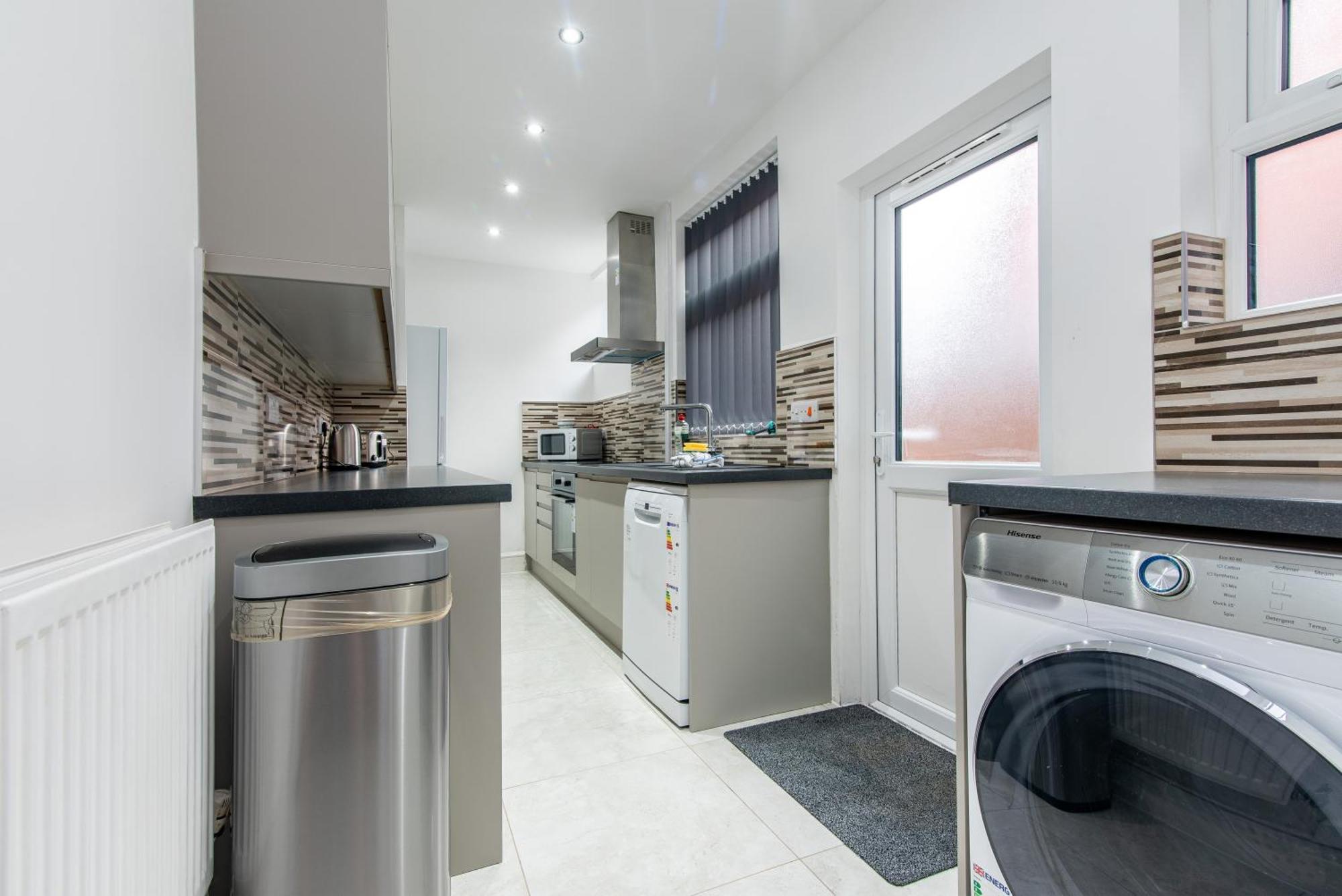 2 Bedroom House In The Heart Of Leicester Exterior photo